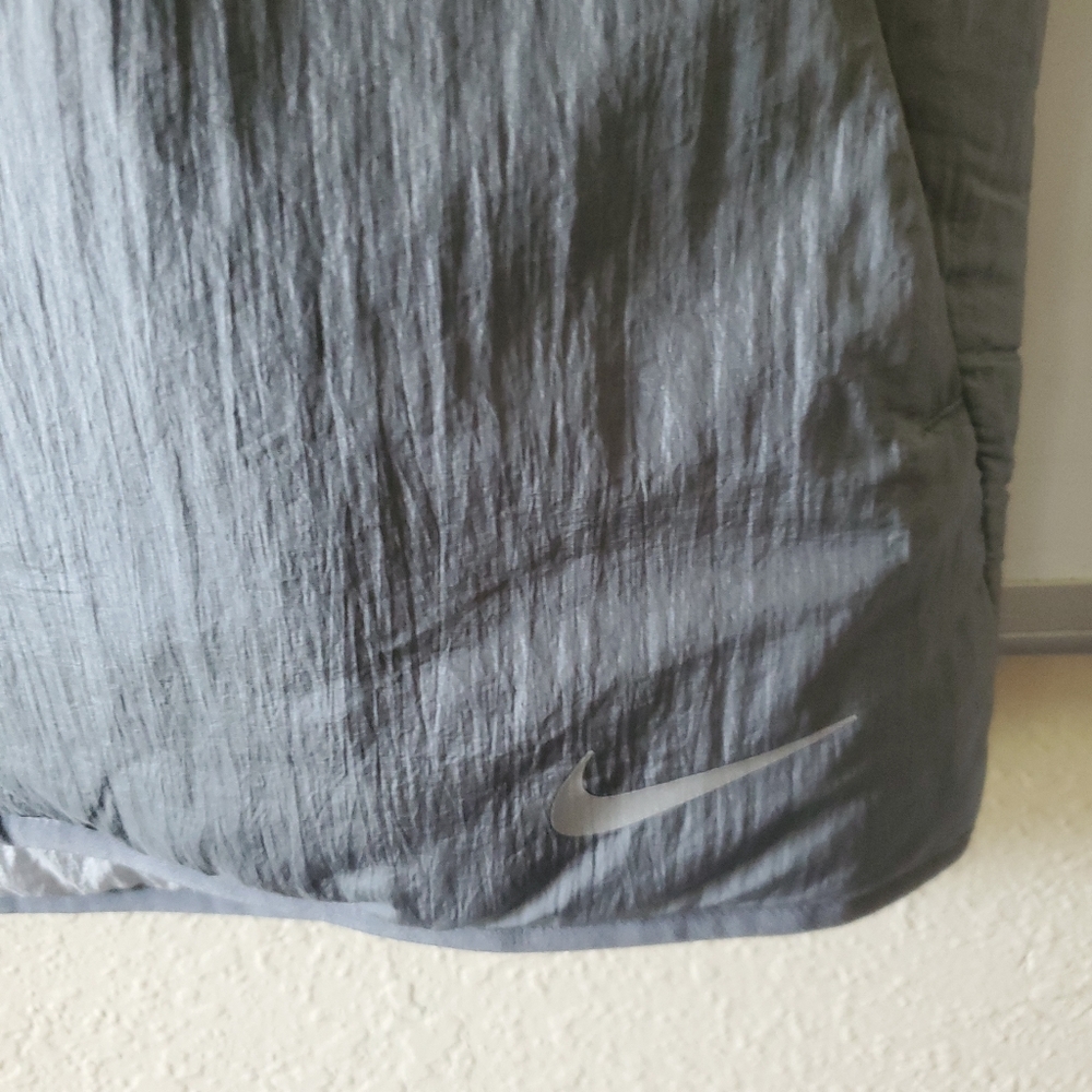 Mens Nk Arolyr Vest Men's Running Vest Nike Gray S - Picture 5 of 5